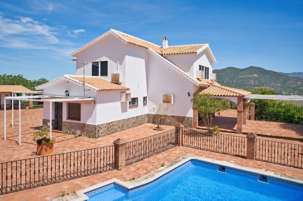 Andalusien, Olvera – Finca mit Pool, Olivenplantage und Weitblick zu&nbsp;verkaufen!